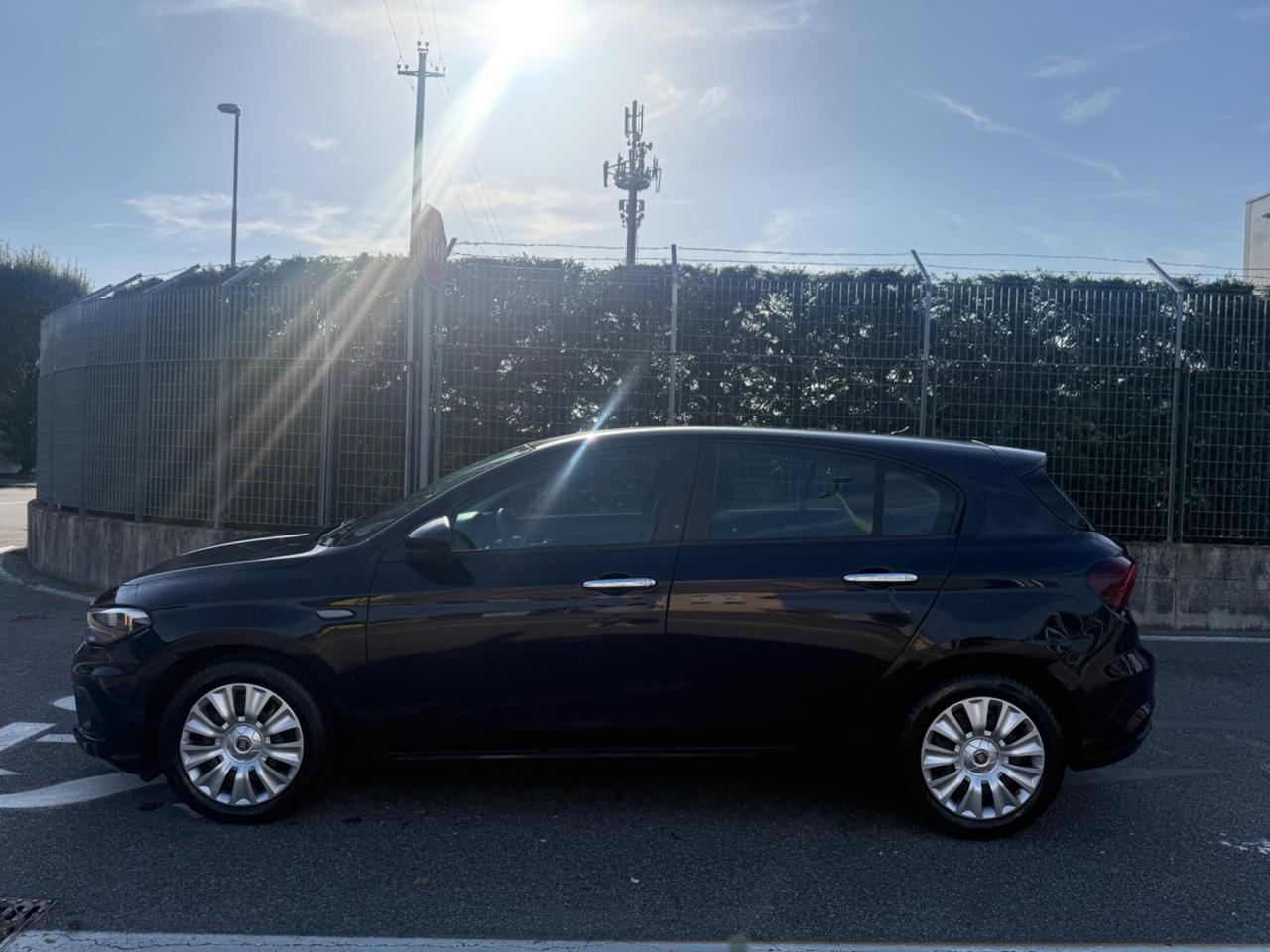 Fiat Tipo 1.6 Mjt S&S 5 porte Easy