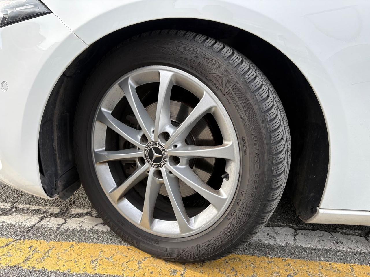 Mercedes-Benz A 180 A-Class A #8563