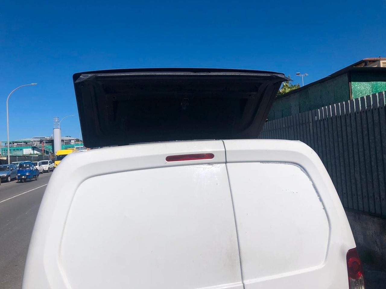 Citroen Berlingo 1.6 HDi 90CV FAP Van UNICO PROPRIETARIO FATTURABILE IVA DEDUCIBILE GARANZIA 12 MESI CONFORMGEST RINNOVABILE