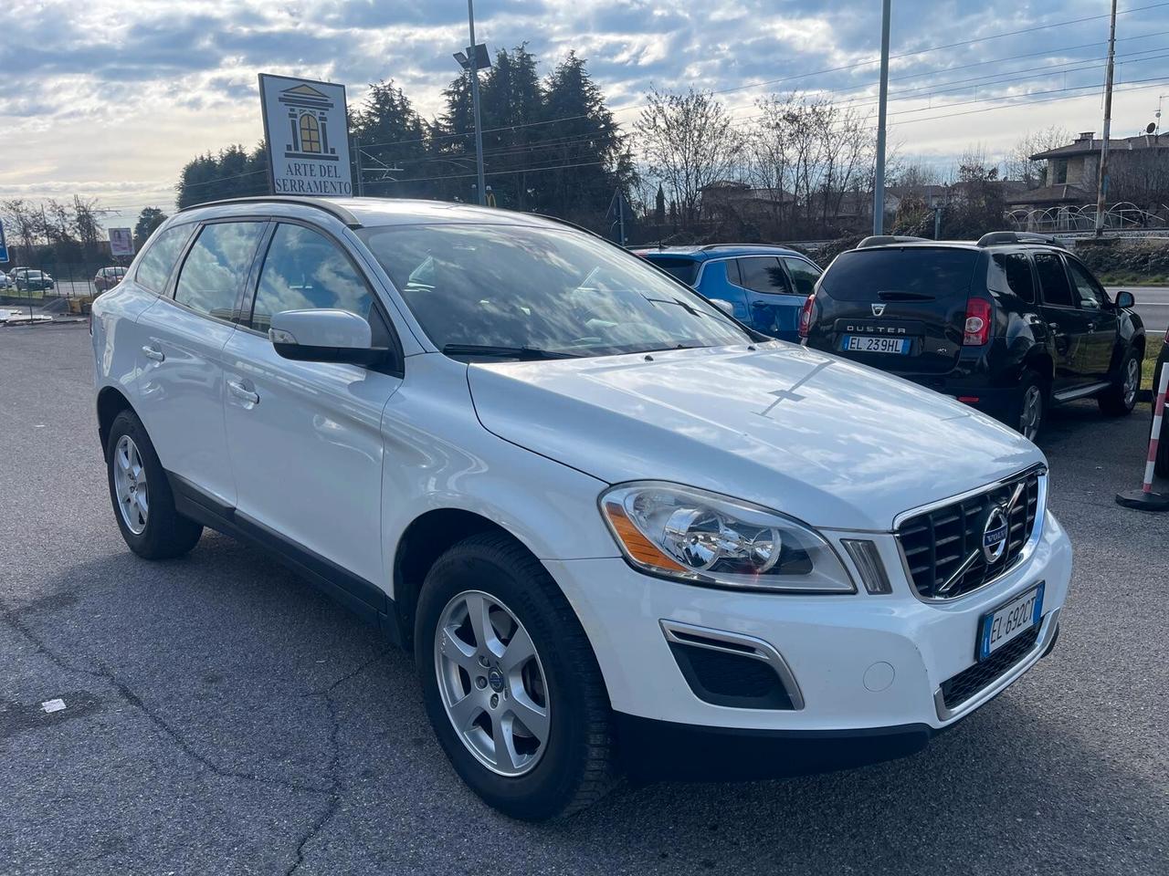 Volvo XC 60 XC60 D3 AWD Geartronic Summum