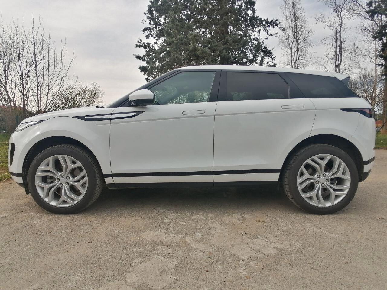 Range Rover Evoque 2.0D 150 CV AWD Autocarro