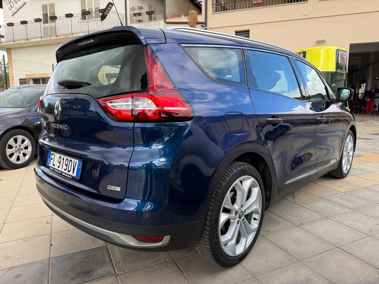 Renault Grand Scenic dCi 8V 110 CV EDC Energy Intens