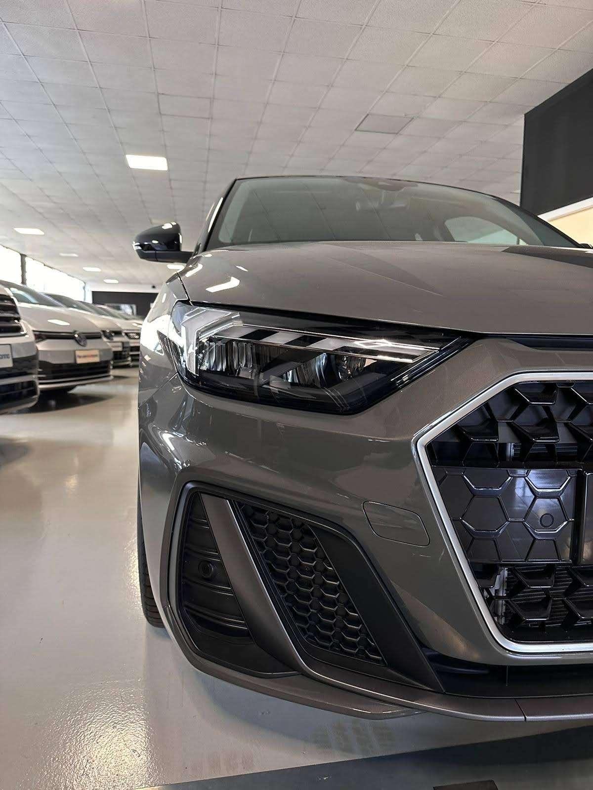 Audi A1 A1 Sportback 30 1.0 tfsi S Line Edition 116cv s-tronic