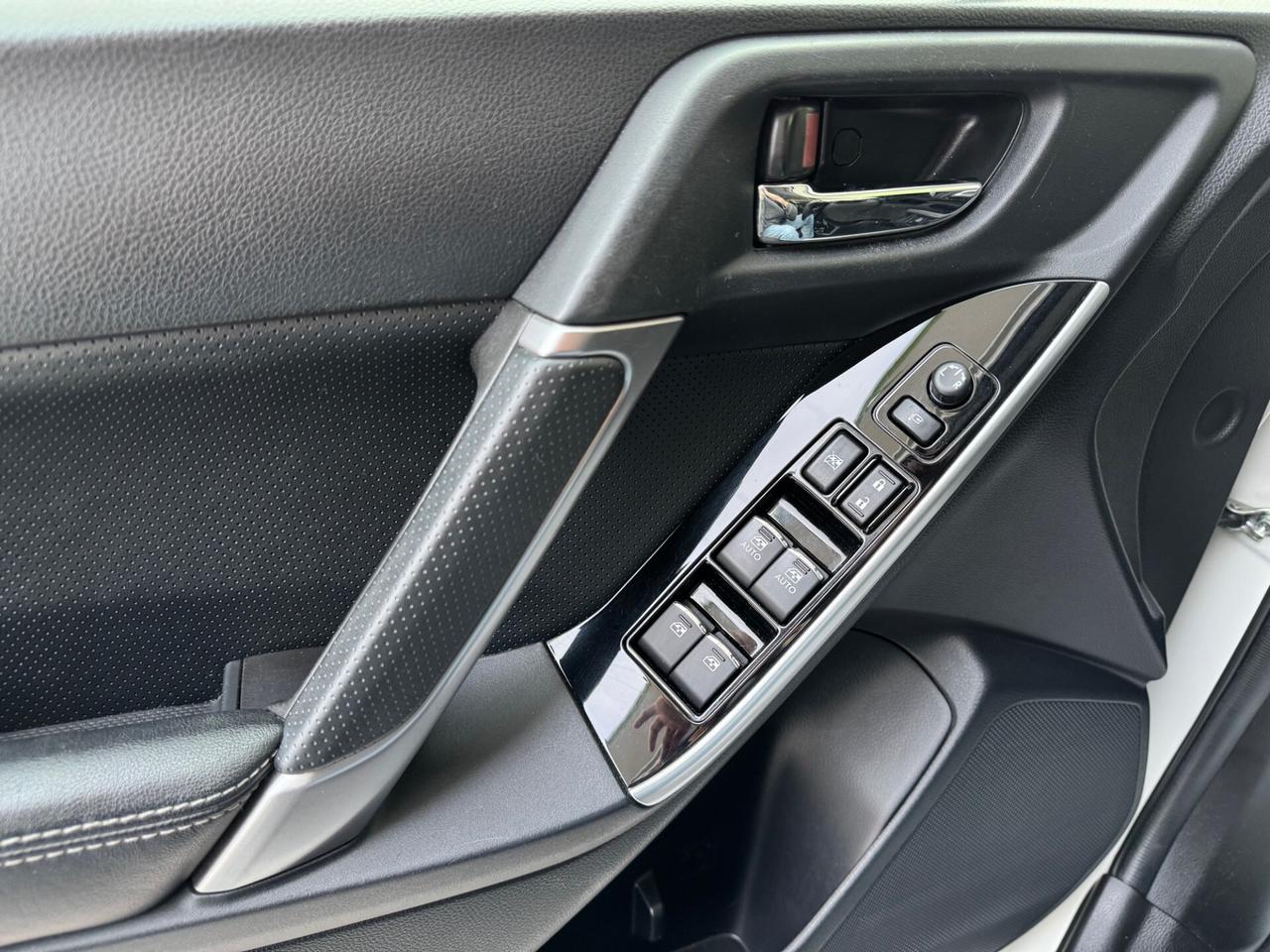 Subaru Forester 2.0d Sport Style Auto AWD GARANZIA