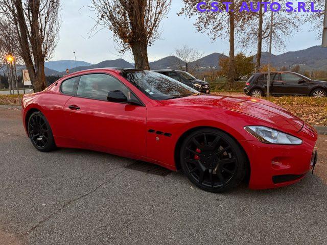 MASERATI GranTurismo 4.2 V8