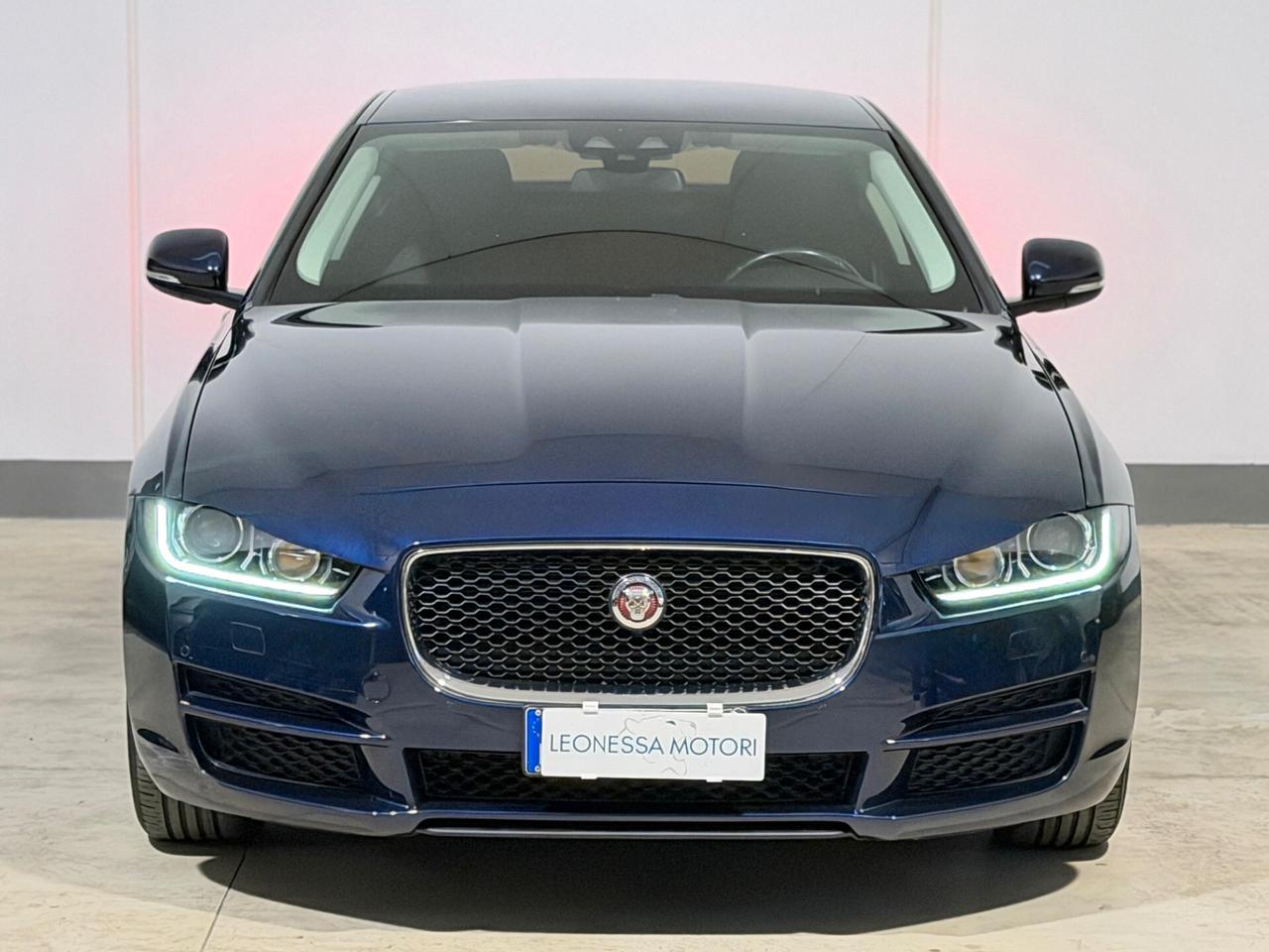 Jaguar XE 2.0 D 180 CV aut. Prestige