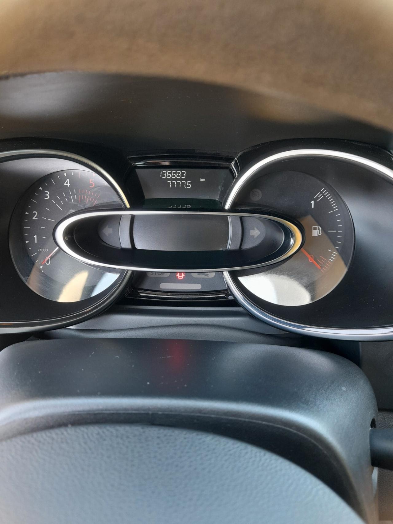 Renault Clio dCi 8V 75 CV 5 porte