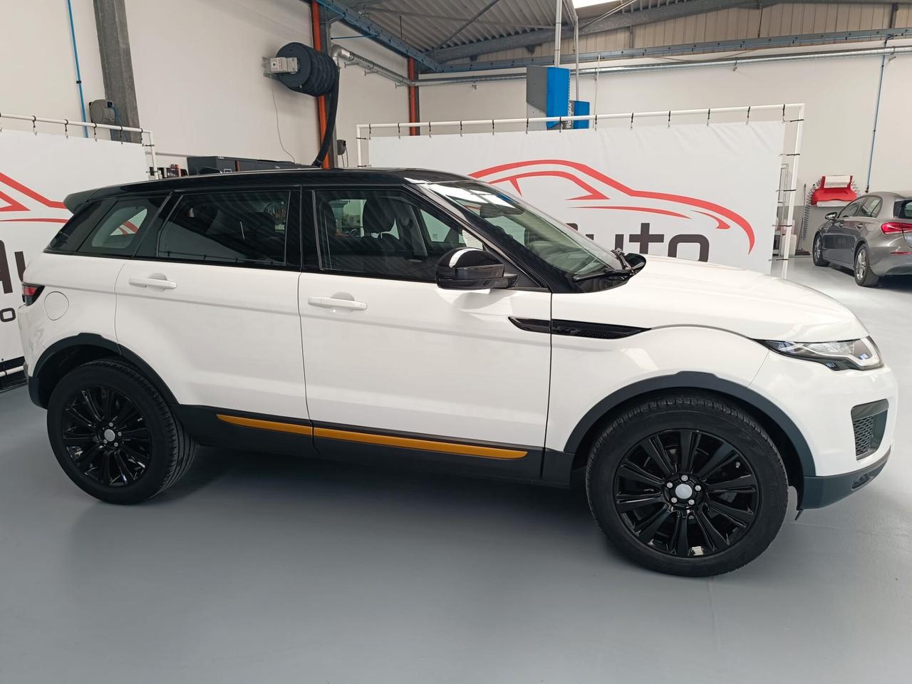 Land Rover Range Evoque 2.0 TD4 150 CV 5p. SE Dynamic