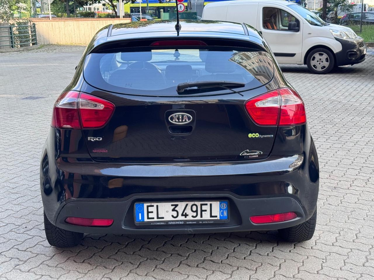 Kia Rio 1.1 CRDi WGT 5p. EX
