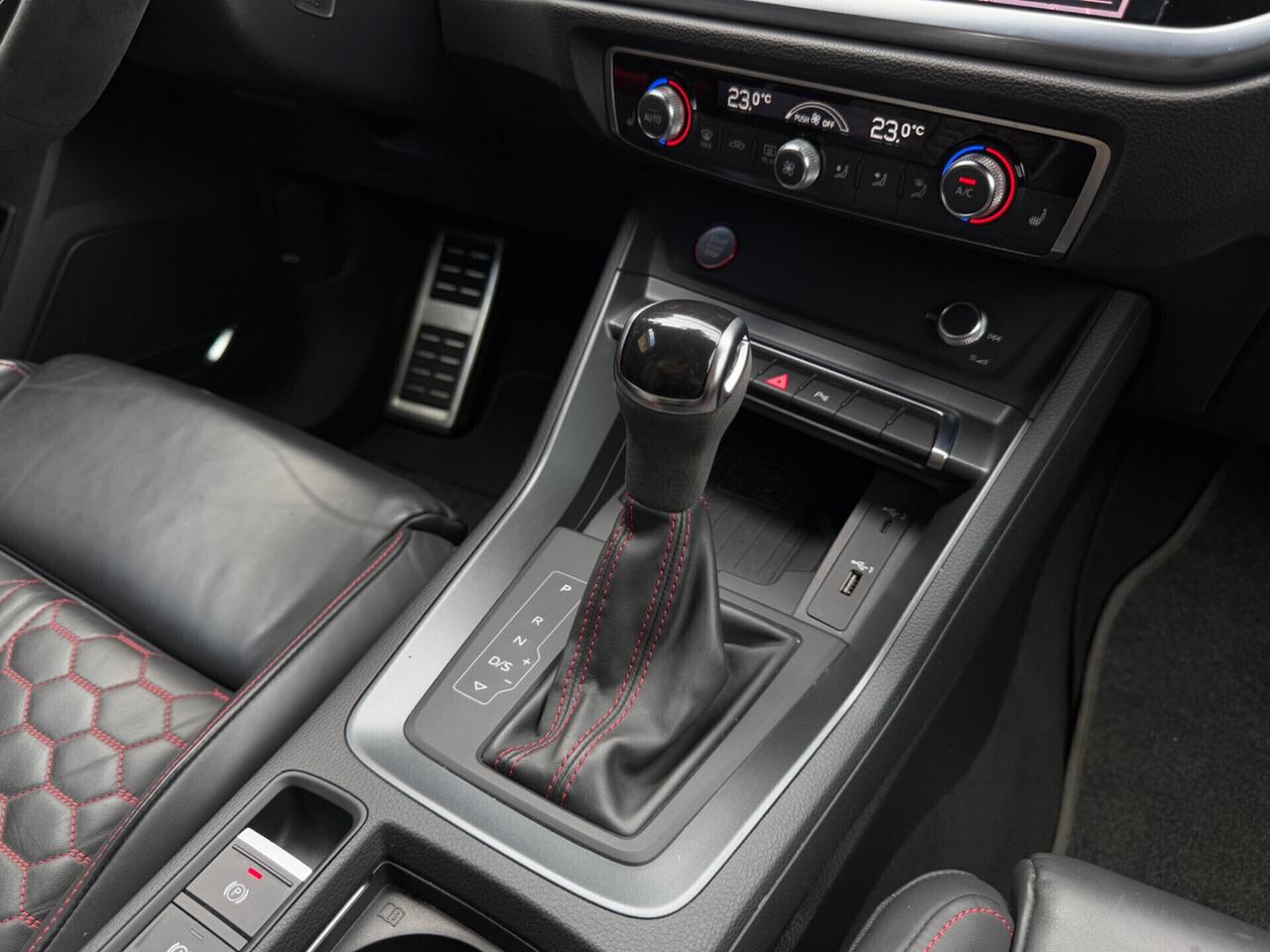 Audi Q3 RS SPB quattro S tronic Full
