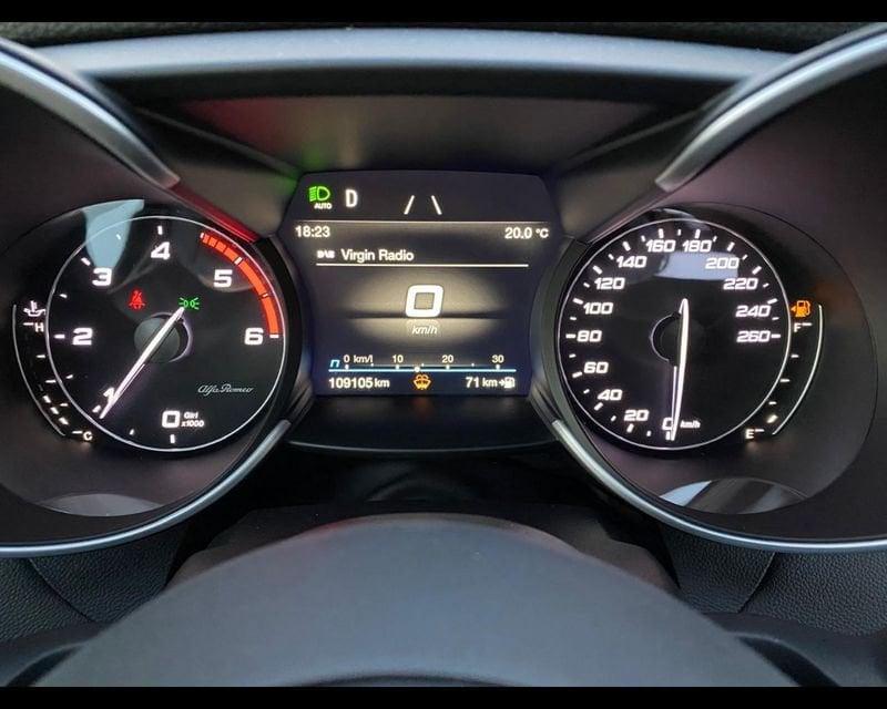 Alfa Romeo Giulia 2020 2.2 t Rosso Edizione 160cv auto