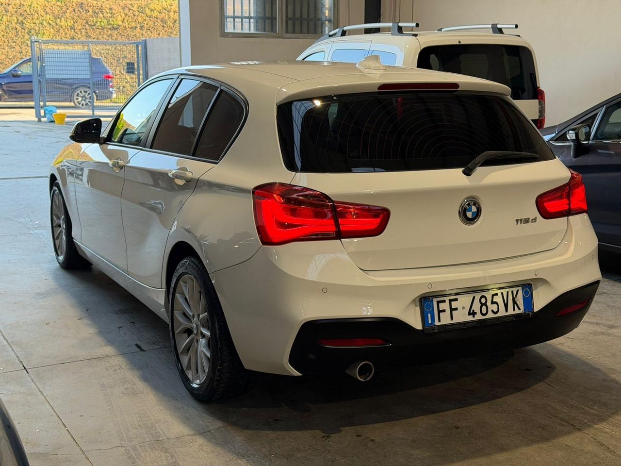 Bmw 116 116d 5p. Msport