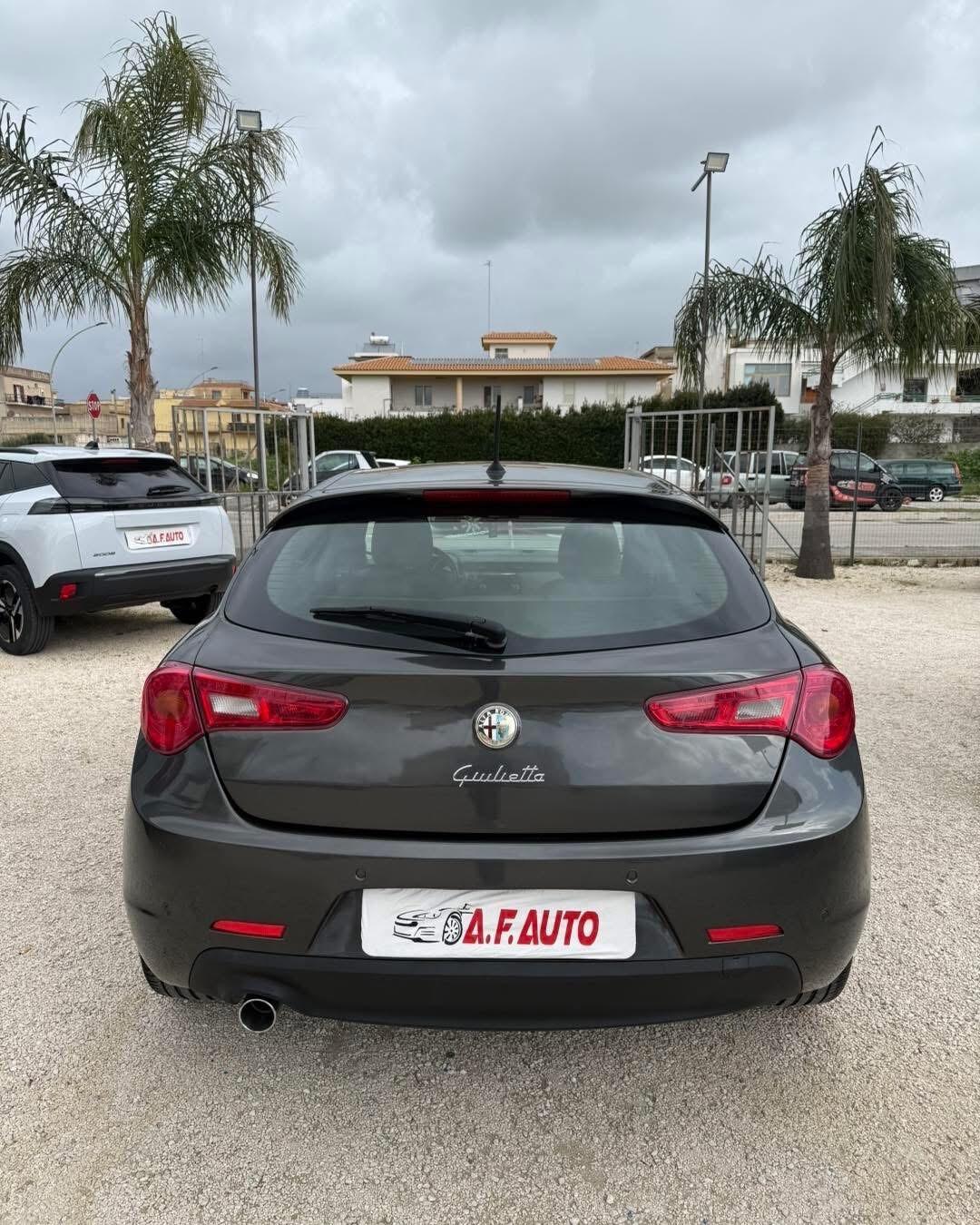 Alfa Romeo Giulietta 1.6 JTDm-2 105 CV Distinctive