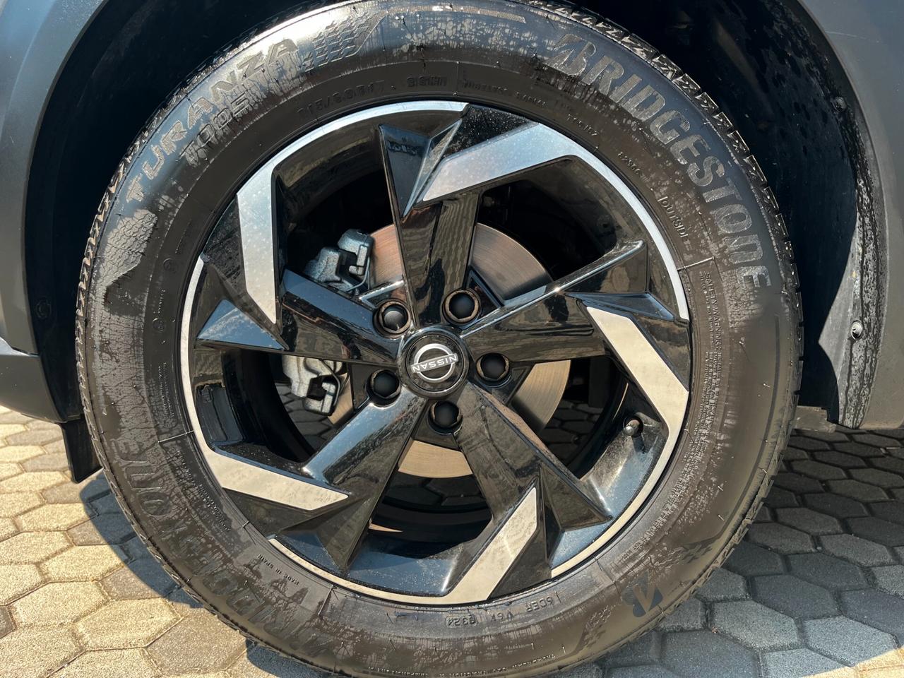 Nissan Juke 1.0 DIG-T 114 CV N-Connecta