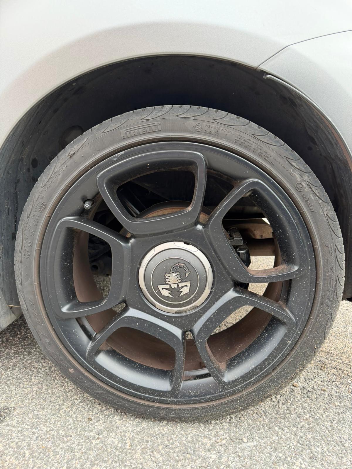 Abarth 595 *SOLO 39.000KM* BLOCK SHAFT