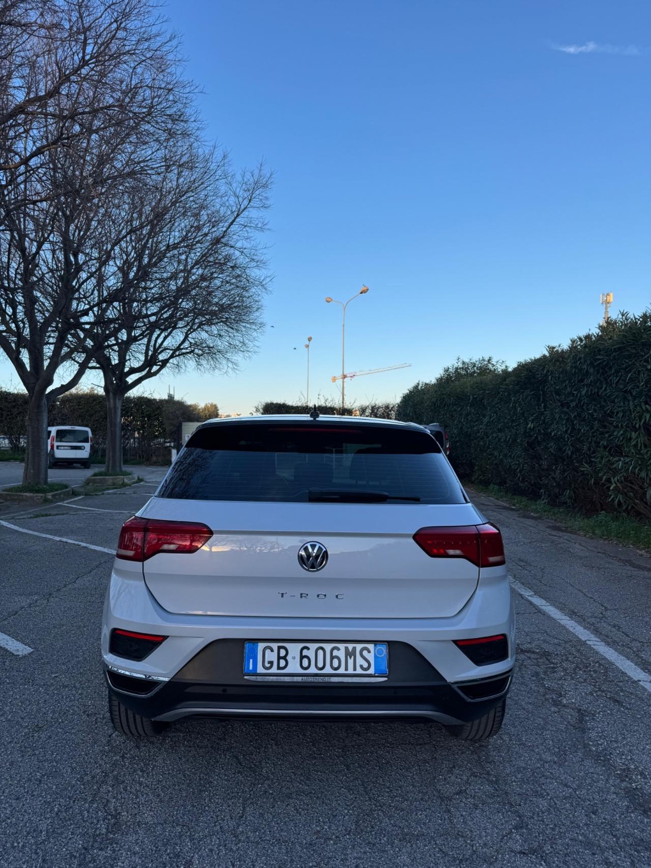 Volkswagen T-Roc 1.6 TDI SCR Business BlueMotion Technology