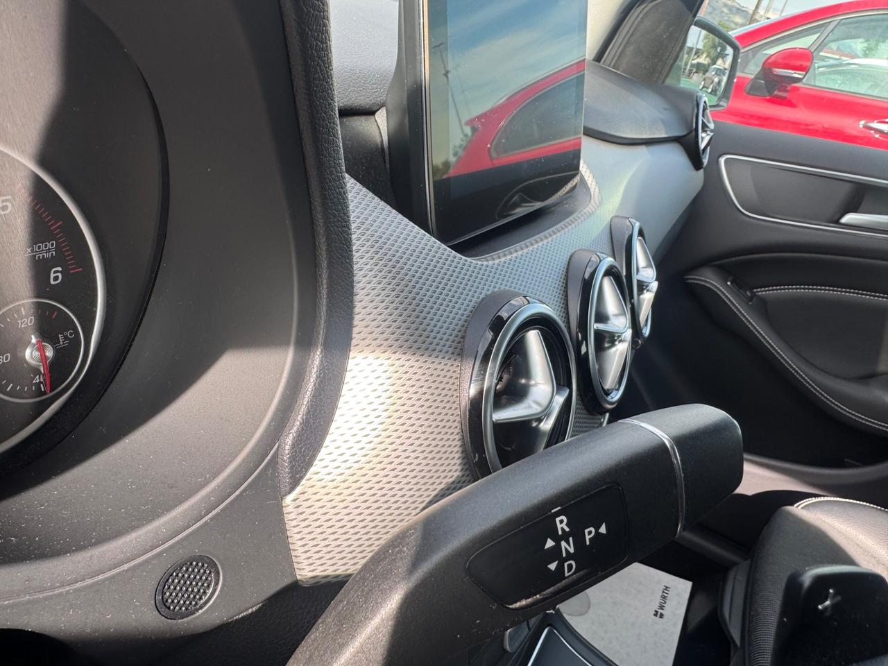 Mercedes-benz B 200 d Automatic Premium