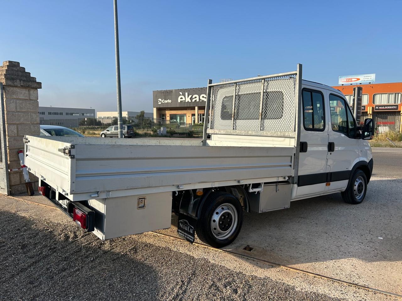 IVECO DAILY 7 POSTI 2.3 HPI 130cv