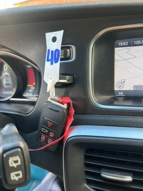 VOLVO - V40 Cross Country 1.6 d2 Momentum