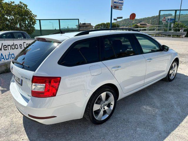 SKODA Octavia 1.4 TSI Wagon Executive G-Tec