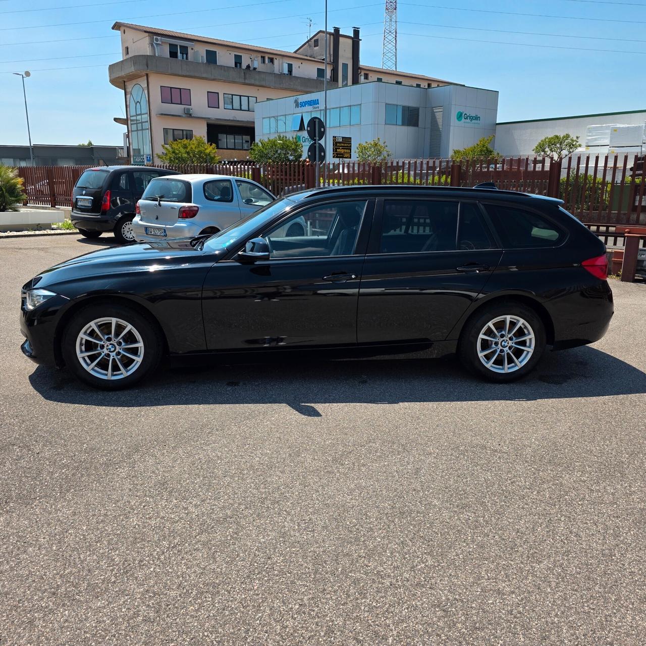 Bmw 318 318d Touring Business Advantage aut. IVA ESPOSTA