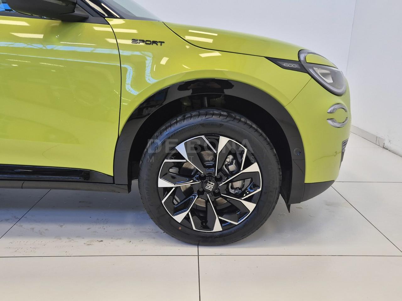 Fiat 600 1.2 hybrid sport edizione milano cortina 2026 145cv auto