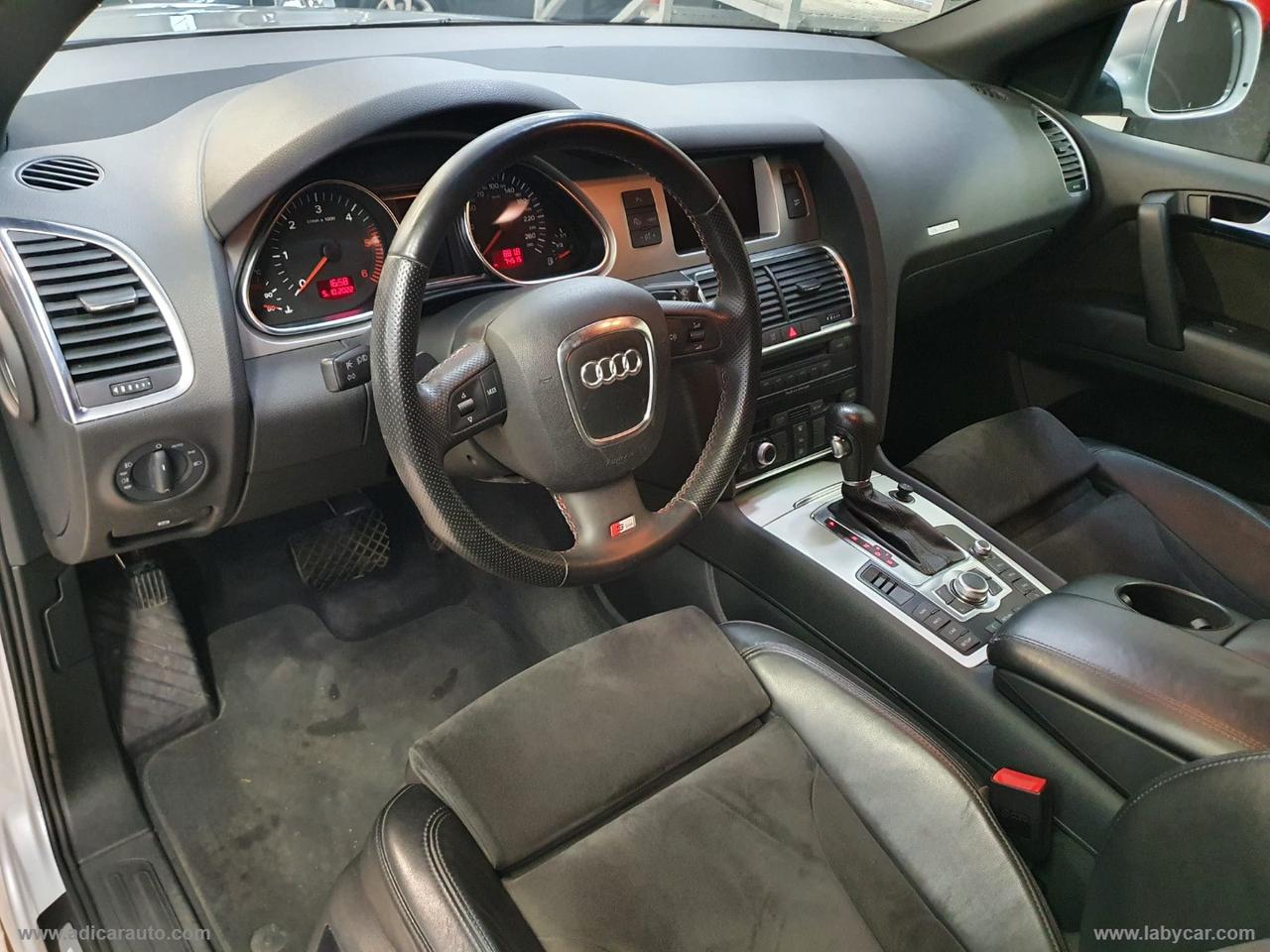 AUDI Q7 3.0 V6 TDI 233CV quattro tiptronic