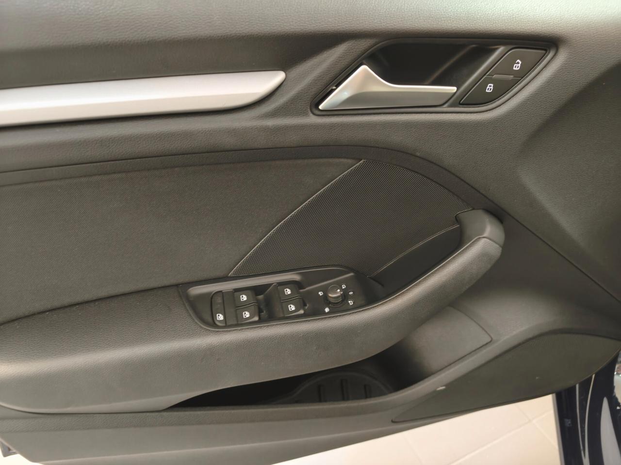 Audi A3 SPB 30 TDI Business