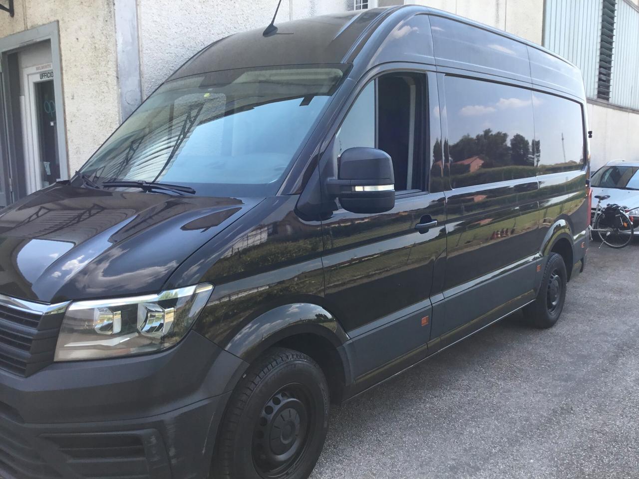 Volkswagen Crafter 35 2.0 TDI 140CV PM-DC Cabinato