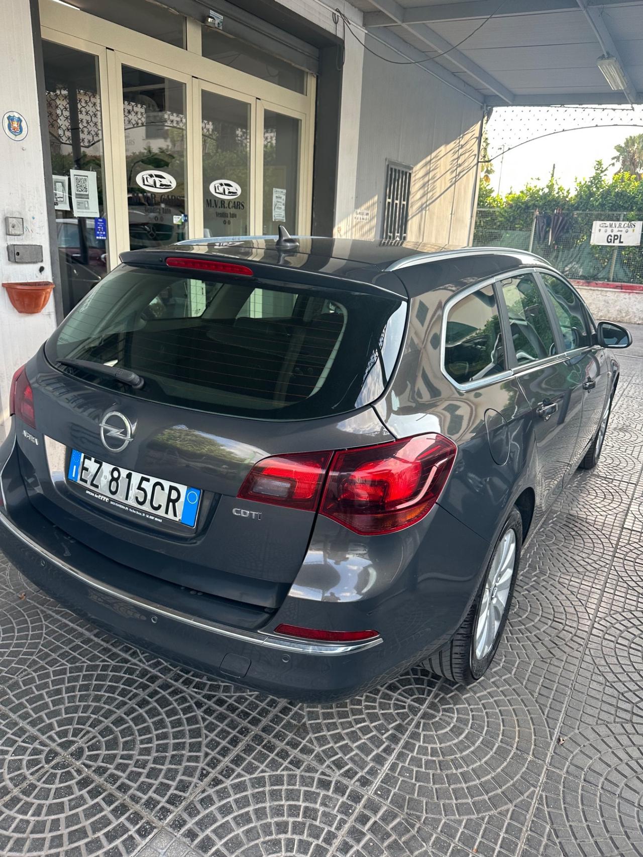 Opel Astra 1.6 CDTI EcoFLEX S&S Sports Tourer Cosmo