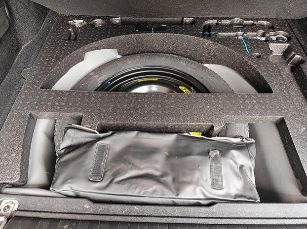 PEUGEOT 2008 1.6 HDi 100 cv - 2016