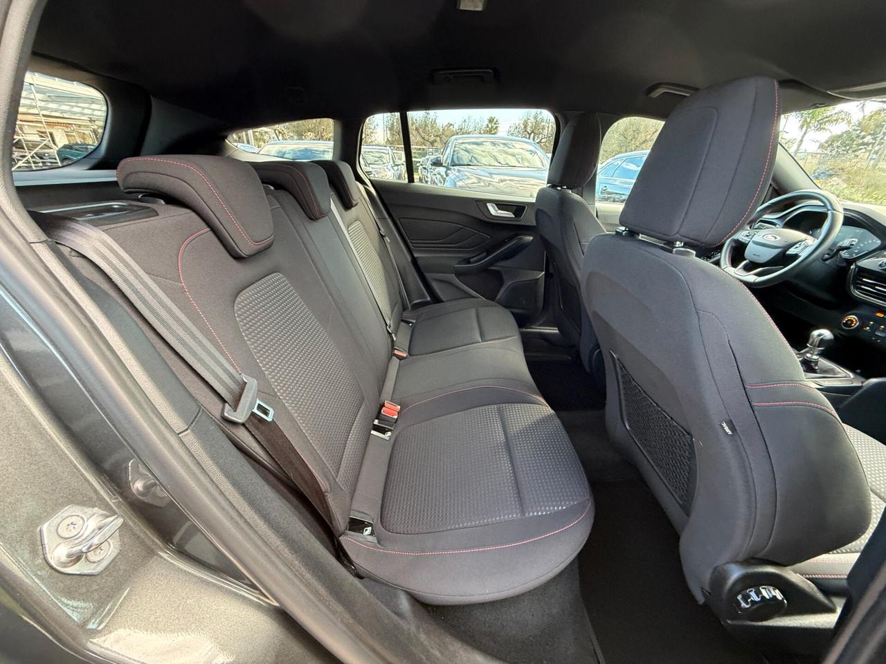 Ford Focus 1.5 TDCi 120 CV SW ST Line Navi