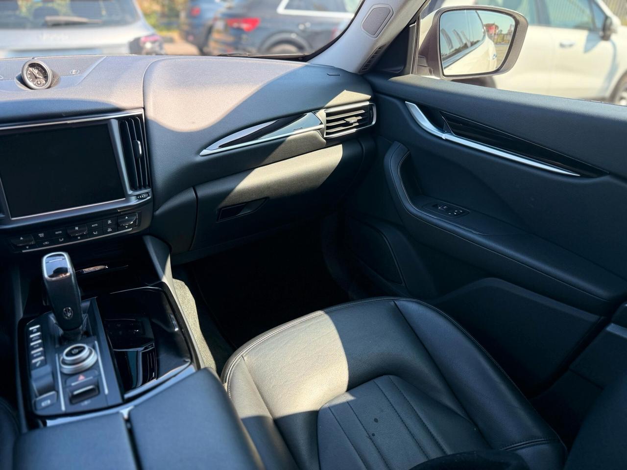Maserati Levante V6 AWD Gransport