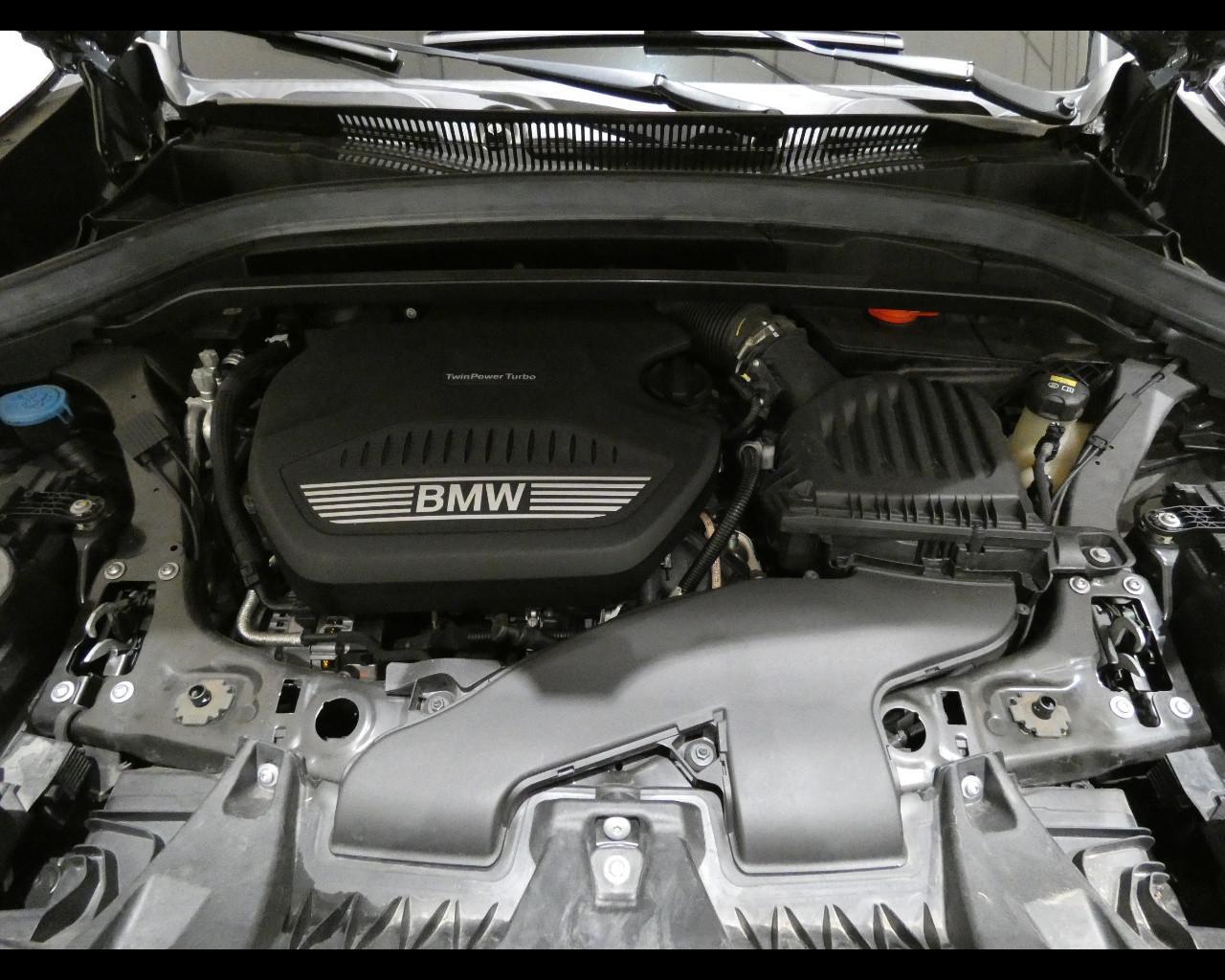 BMW X1 (F48) - X1 sDrive18d xLine