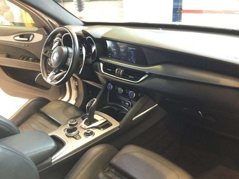 Alfa Romeo Stelvio Stelvio 2.2 Turbodiesel 210 CV AT8 Q4 Veloce MY22