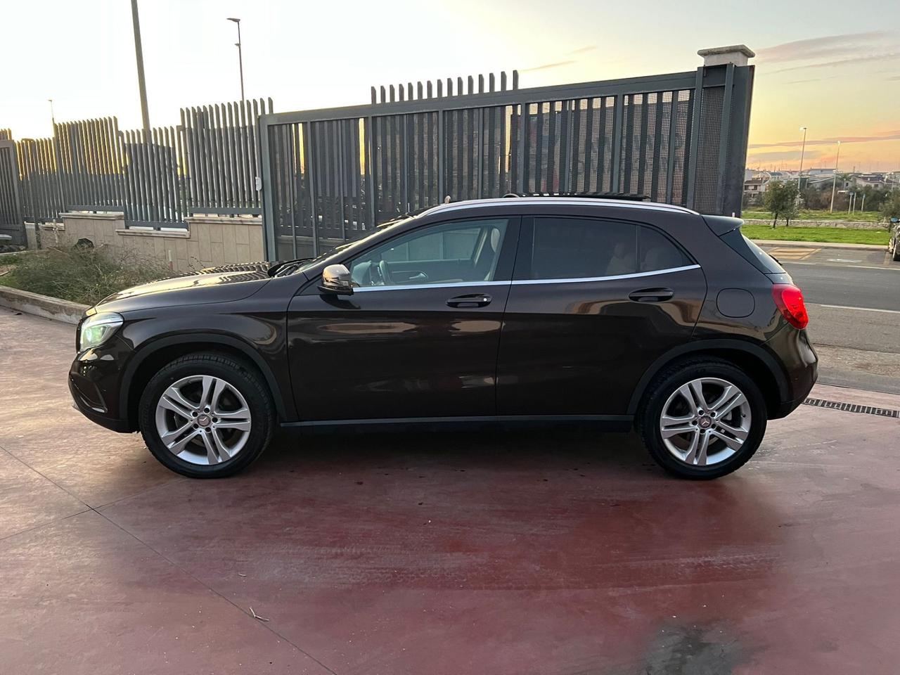 Mercedes-benz GLA 200 CDI Automatic 4Matic Sport