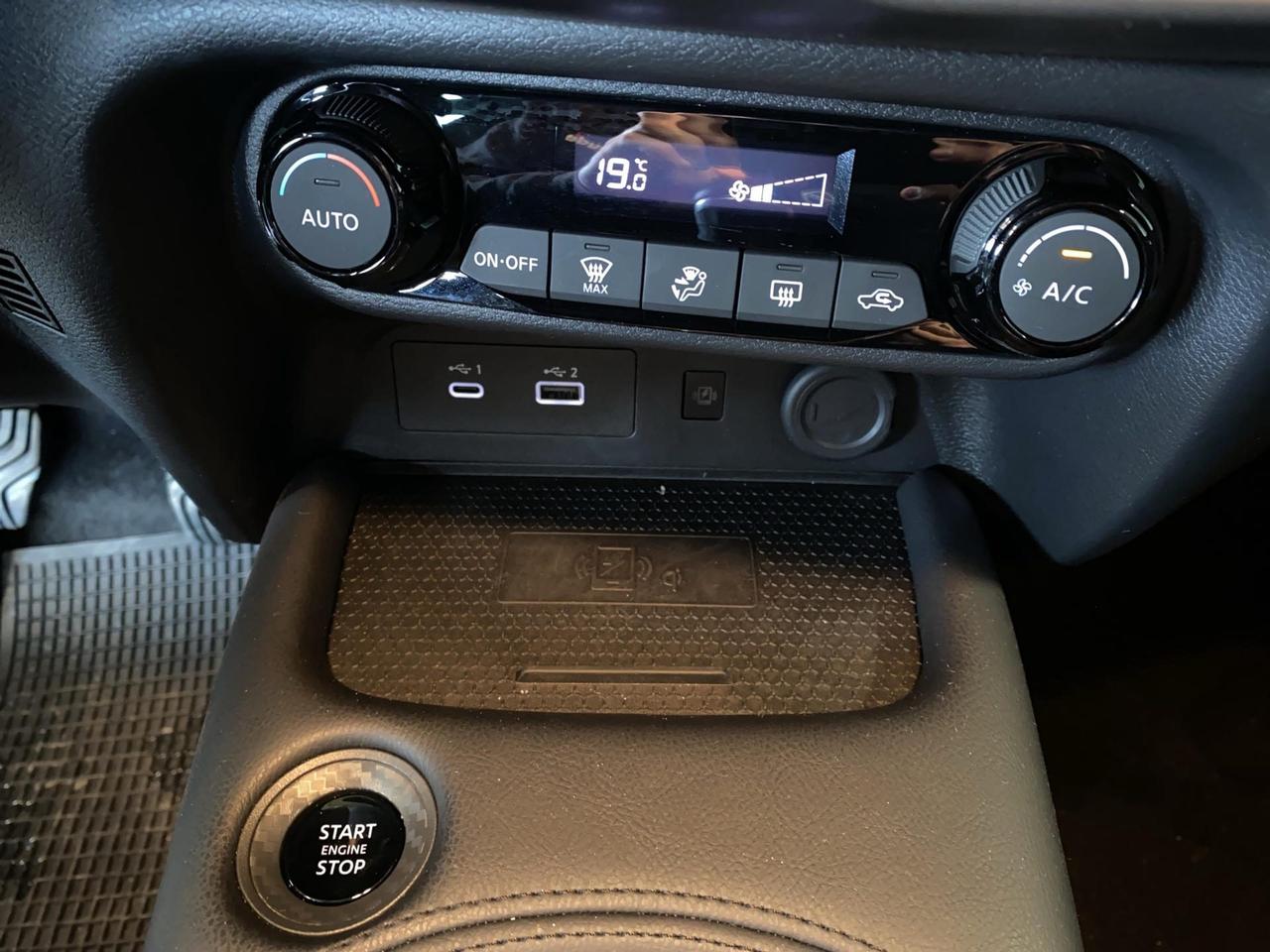 Nissan Juke 1.0 dig-t N-Connecta 114cv