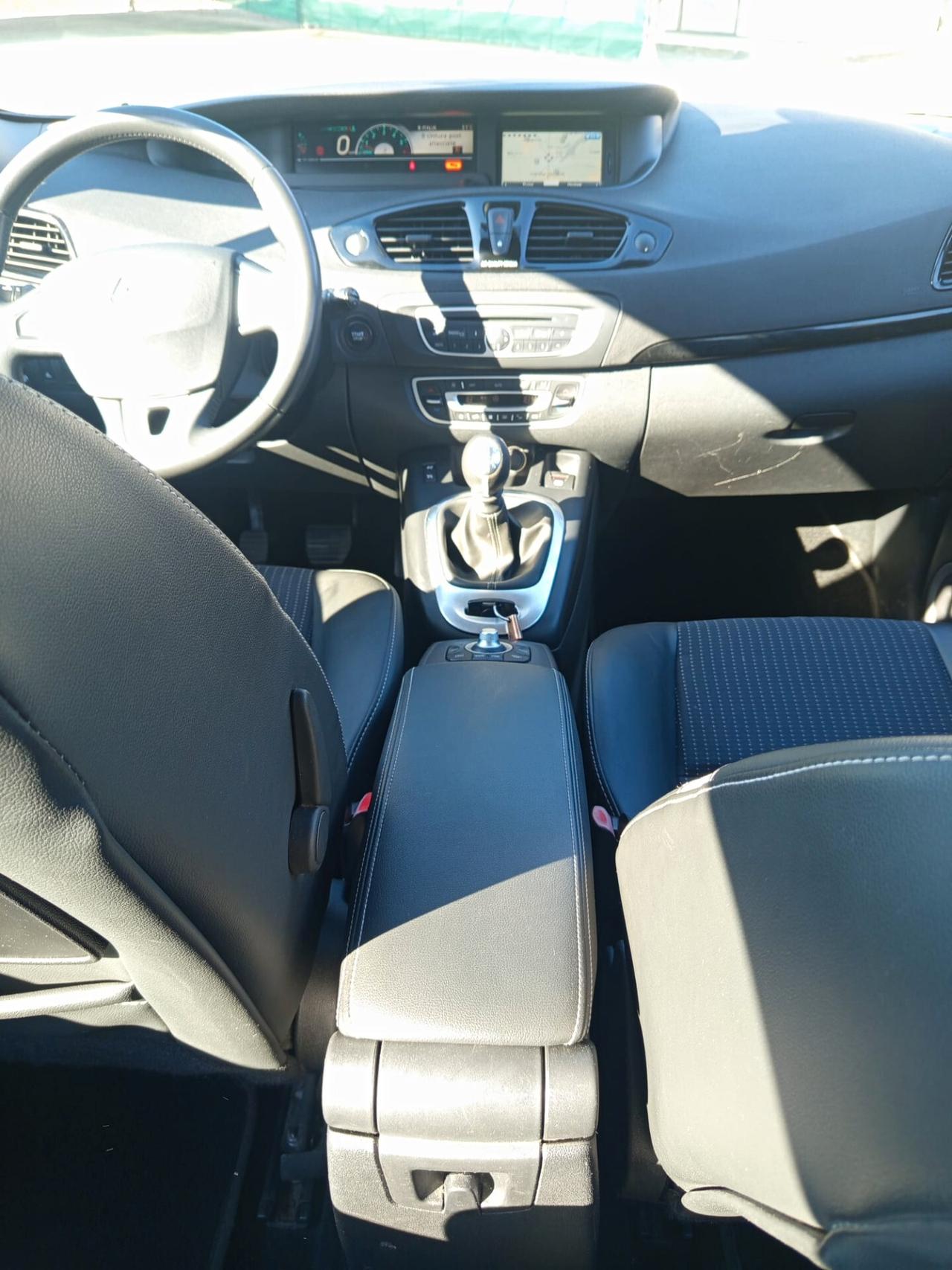 Renault Scenic Scénic X-Mod 1.5 dCi 110CV EDC Luxe