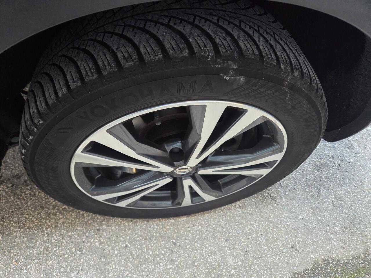 NISSAN QASHQAI ANNO 2018 TEKNA NAVI TELEC KM CERT