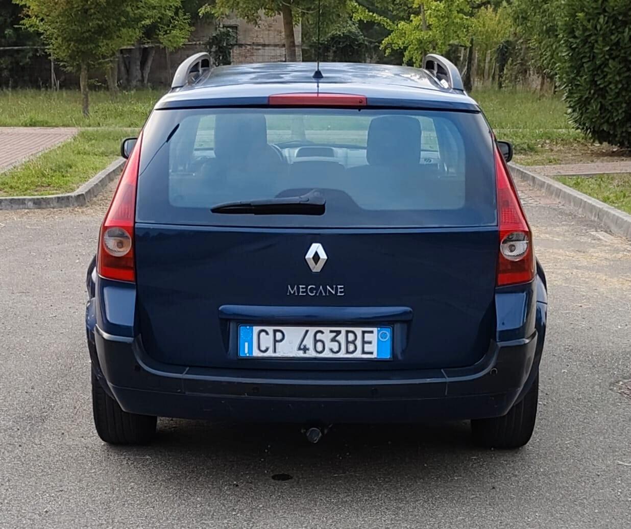 Renault Megane Mégane 1.6 16V 5 porte GPL Luxe Dynamique