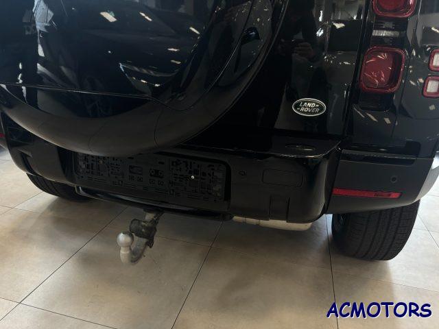 LAND ROVER Defender 110 3.0D I6 200 CV AWD Auto SE