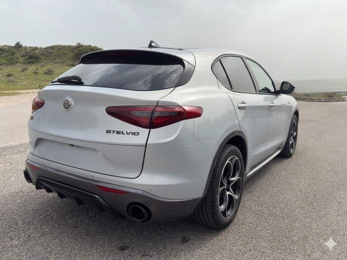 Alfa Romeo Stelvio 2.2 Turbodiesel 210 CV AT8 Q4 Estrema