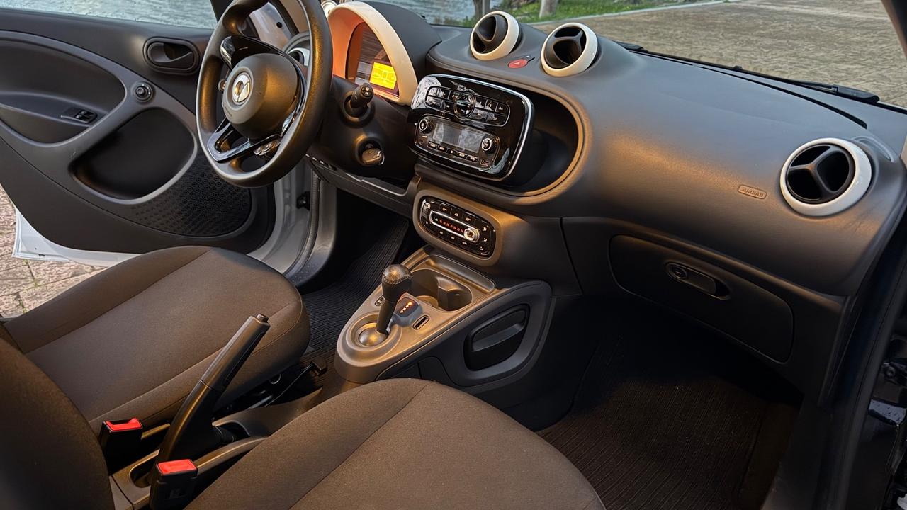 Smart ForFour EQ Prime Nightsky