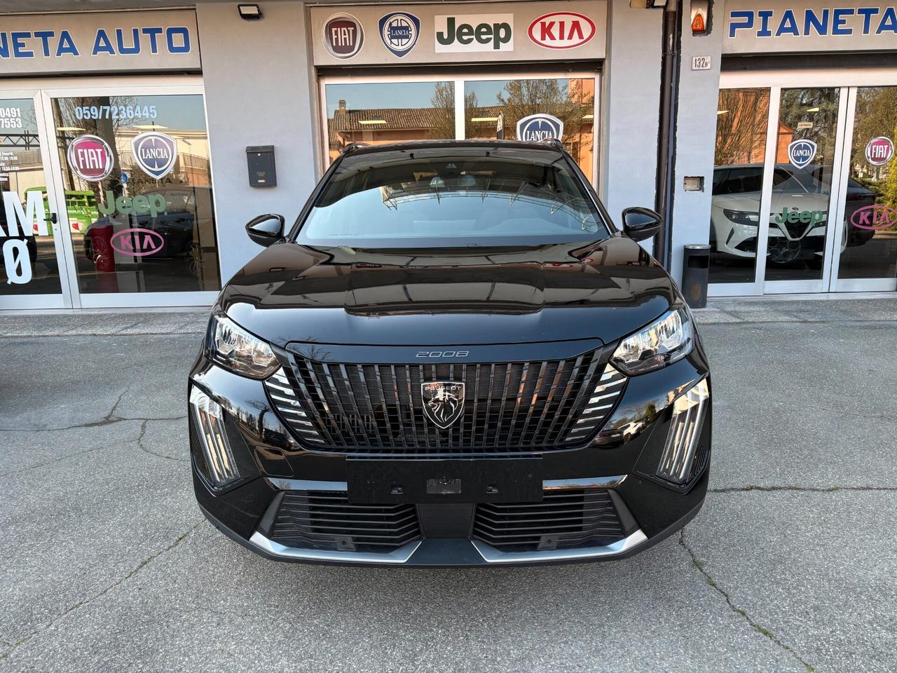 Peugeot 2008 Allure 1.2 bz 101cv - 04/2025
