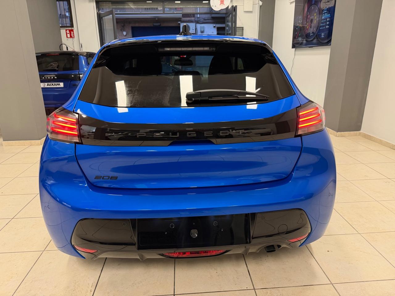 Peugeot 208 PureTech 100 Stop&Start 5 porte Allure 170 al mese