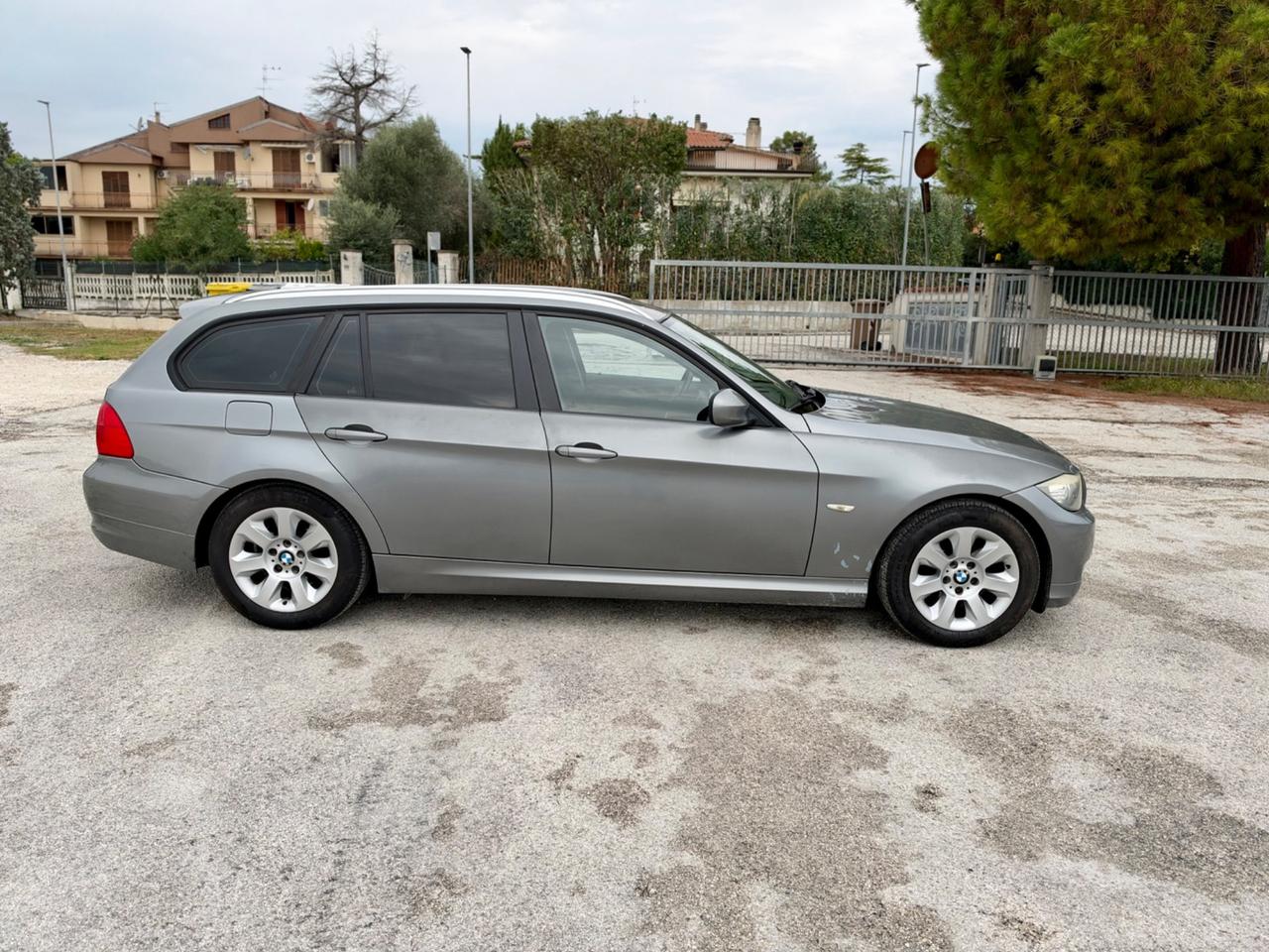 Bmw serie 3 touring 318D 2.0 143cv GANCIO TRAINO