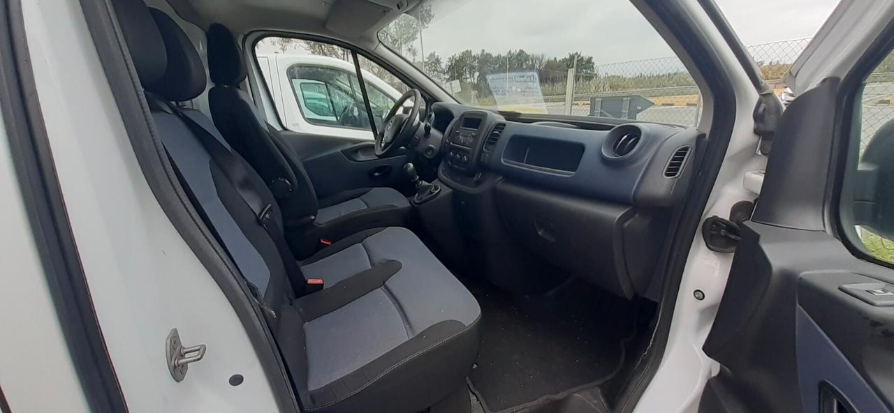 Opel vivaro 2016 - 1.6 cdti Lb automobili