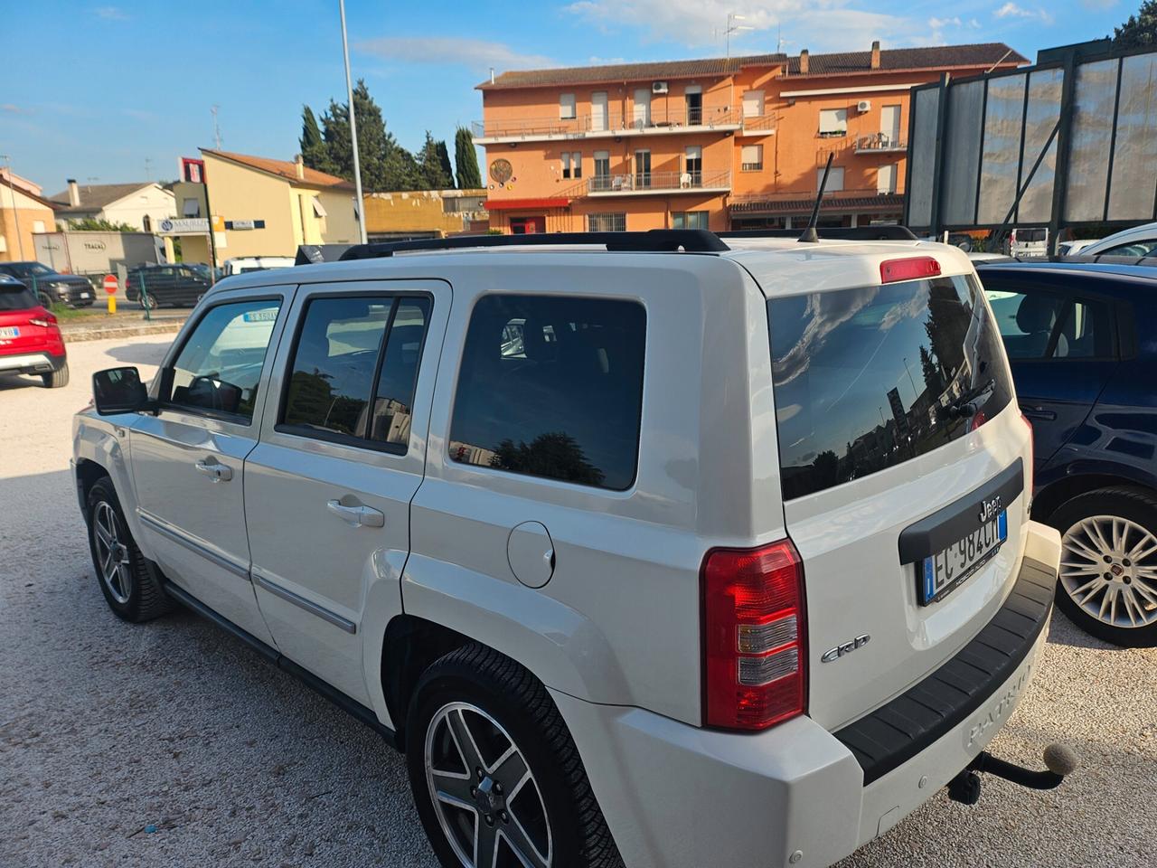 Jeep Patriot 2.0 4x4 gancio di traino