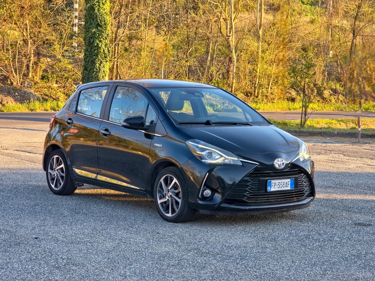 Toyota Yaris 1.5 Hybrid 5 porte 2018-E6 Automatico NEO