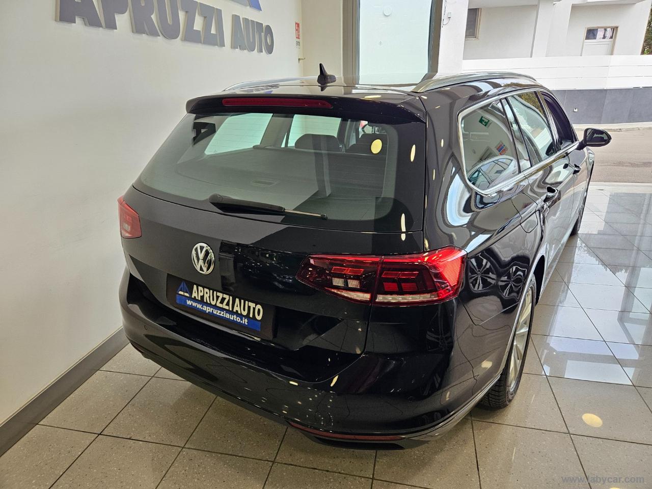 VOLKSWAGEN Passat Var. 1.6 TDI DSG EVO Business BMT